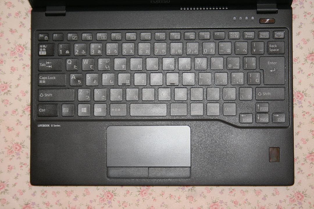 ウルトラ・スリム 富士通 U939／A i5-8365U オフィス365