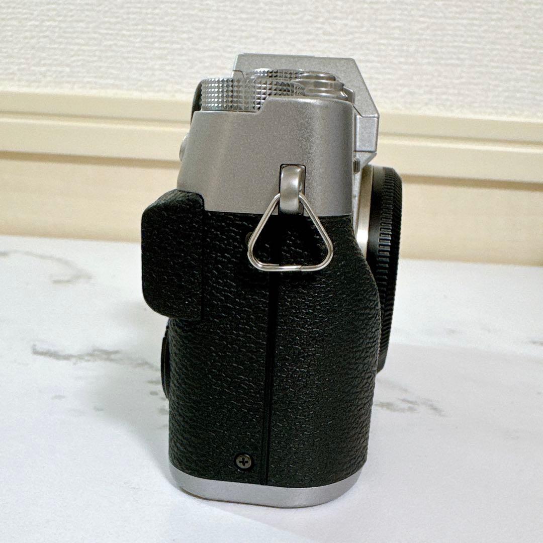 良品　ショット数5000枚以下　FUJIFILM X-T20 本体