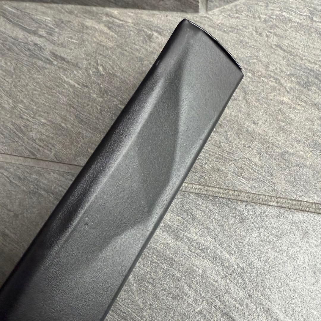 Dior オーバル型ユニセックスサングラス ブラック