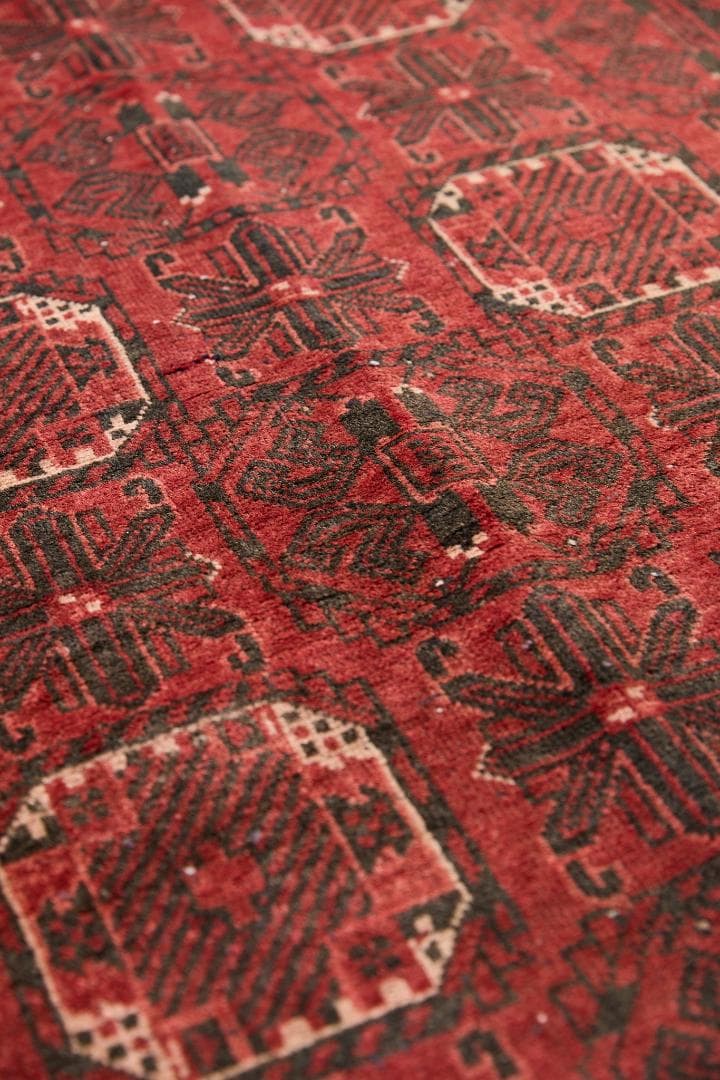 ヴィンテージ絨毯　トライバルラグ　トルクメン族　ウール（193×99cm）赤・黒