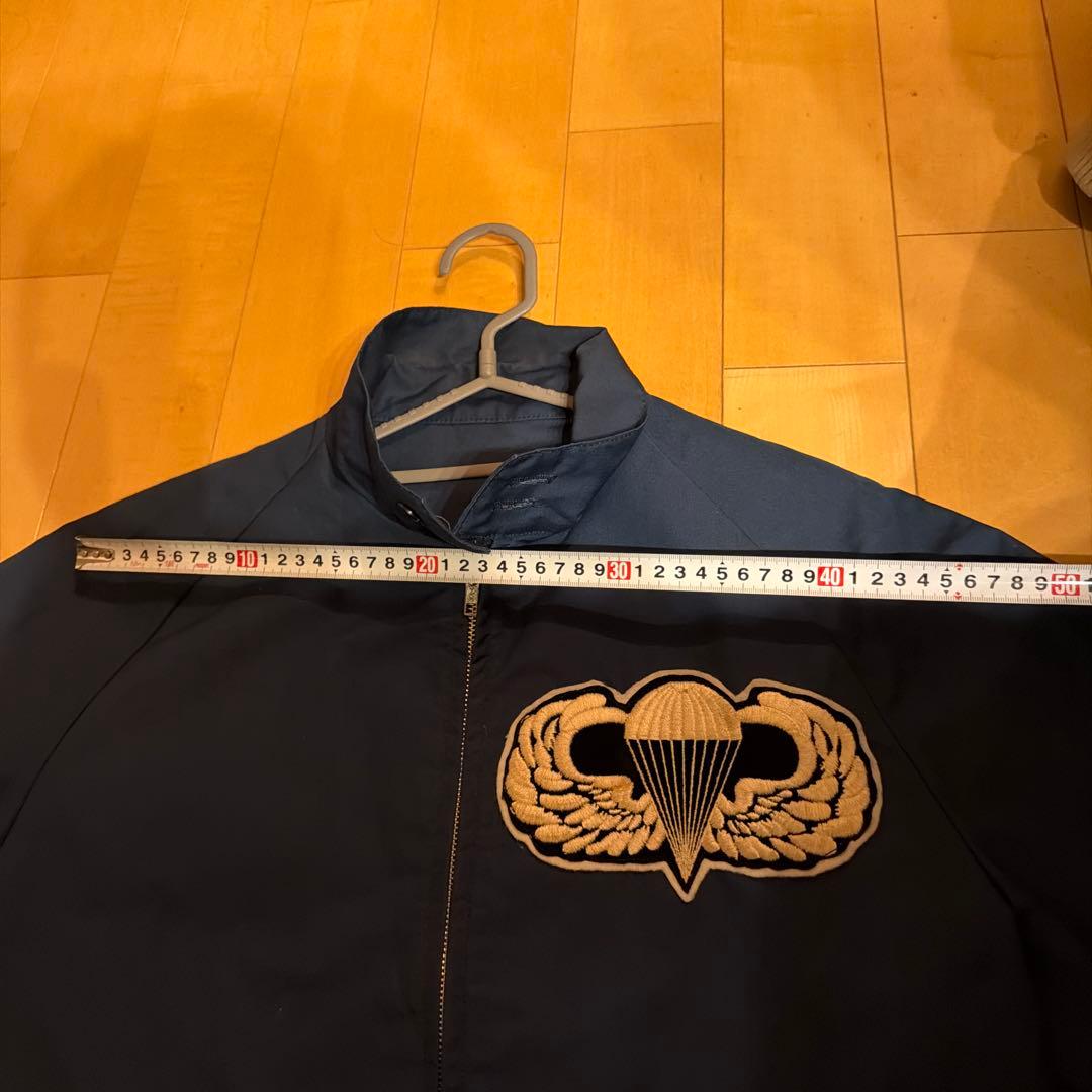 ネイビー ナイロンジャケット パラシュート刺繍