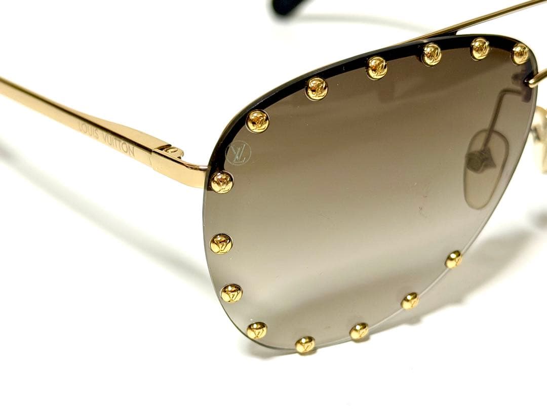 ⚜️LOUIS VUITTON⚜️サングラス LV