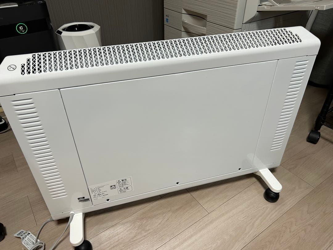 デロンギ コンベクターヒーター HK-6012-WH