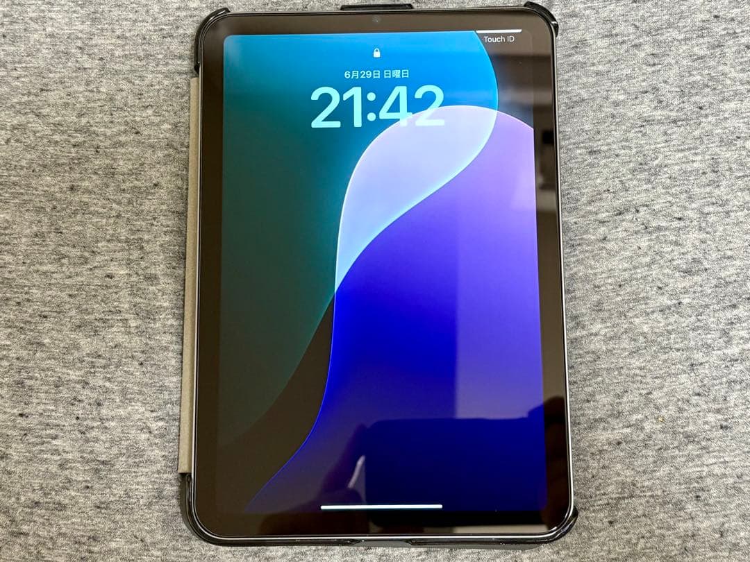 極美】ipad mini第7世代8.3インチ128GB ペンシル　脱着シート