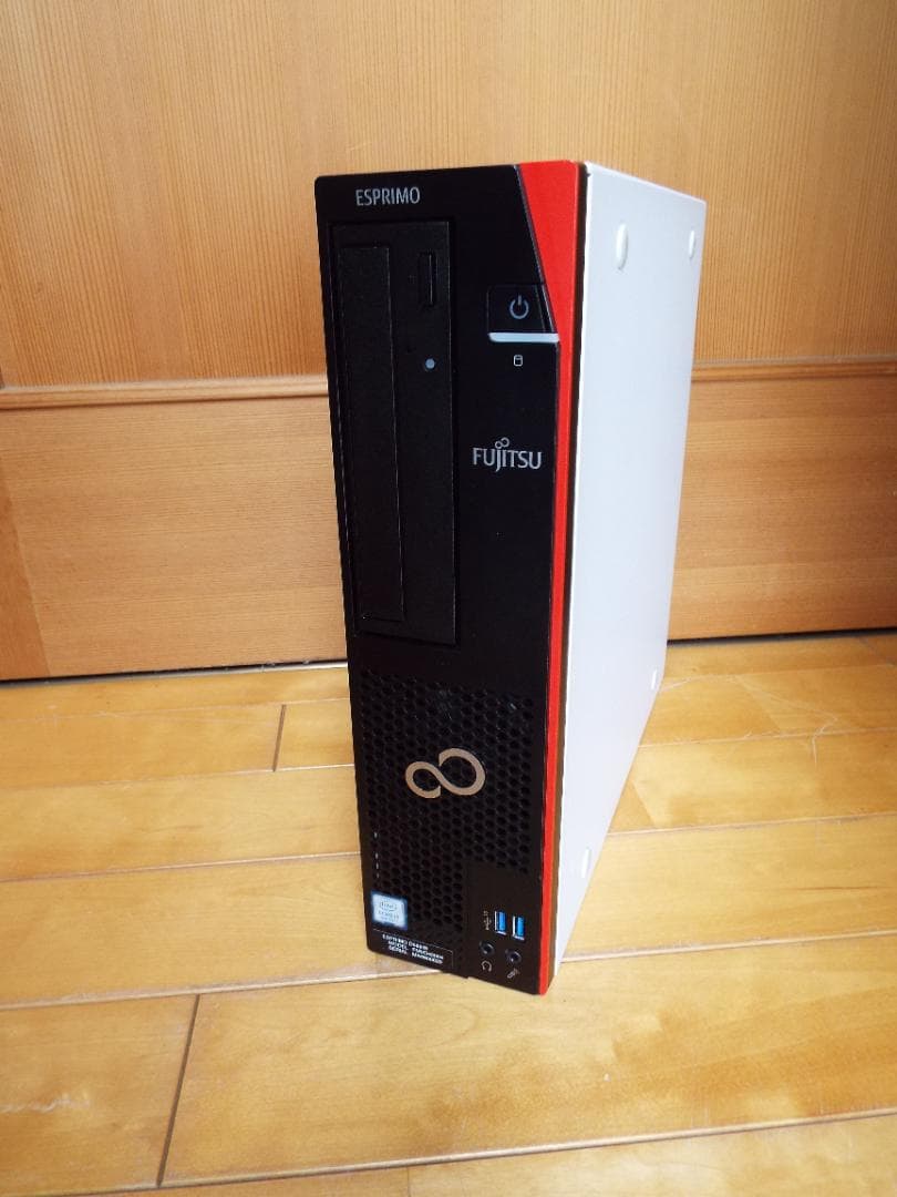 Windowsデスクトップ ESPRIMO D588/B i5-9500 32G SSD512G+HDD1T