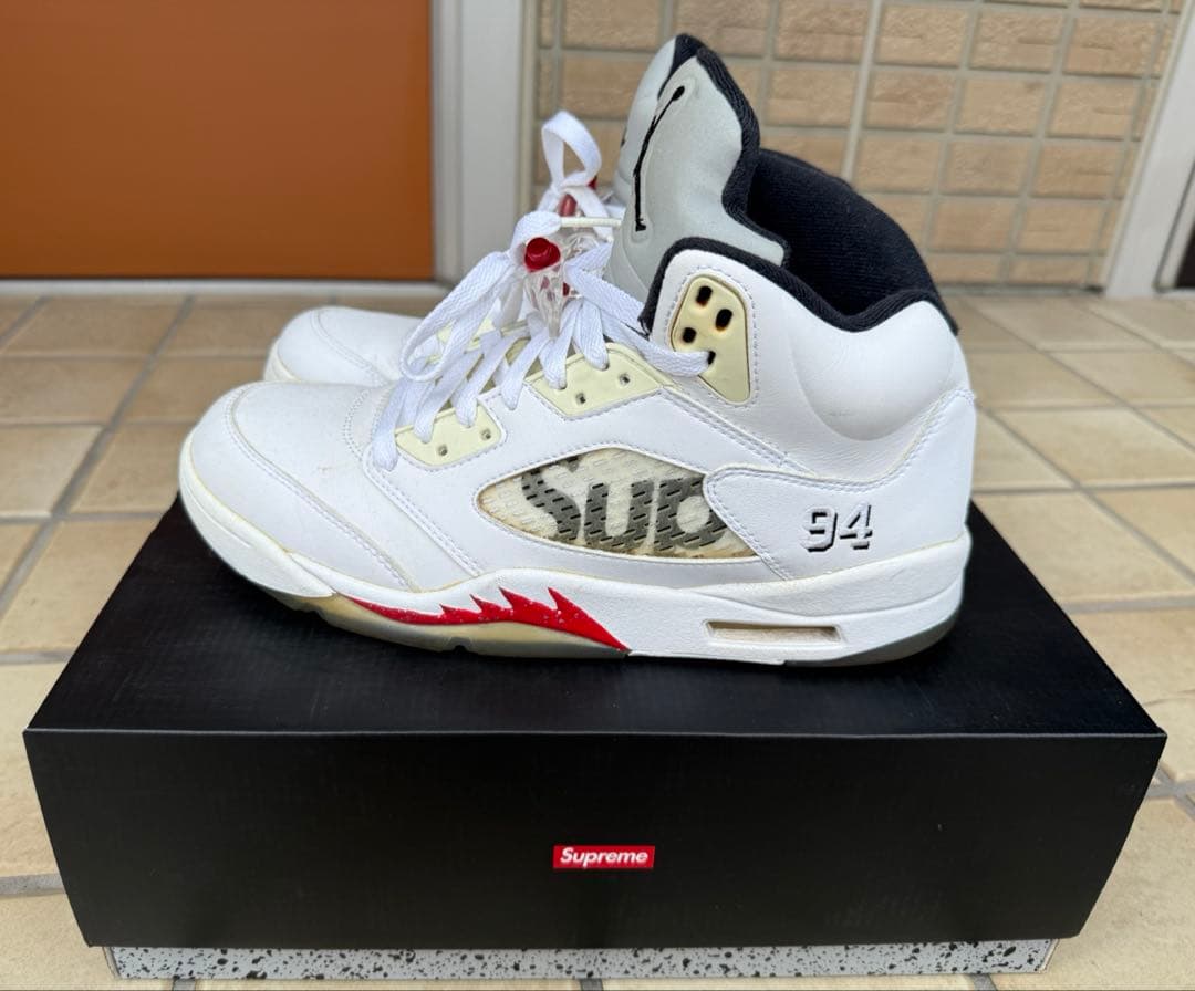 JORDAN supreme コラボ　ジョーダン5 ホワイト　27cm　納品書付