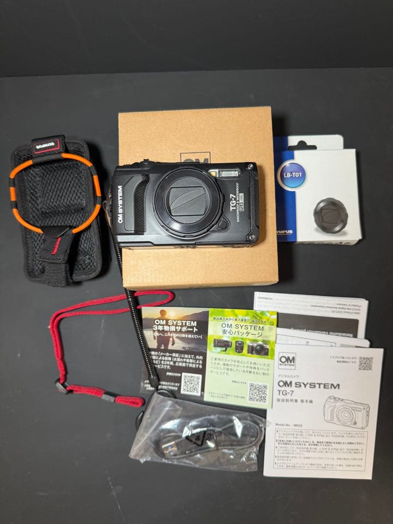 オリンパス Tough TG-7 ブラック 防水カメラ レンズバリア付