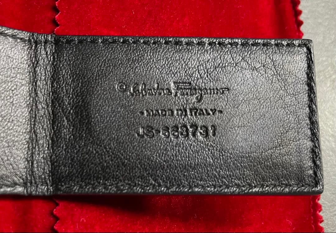 【新品未使用】Salvatore Ferragamo マネークリップ