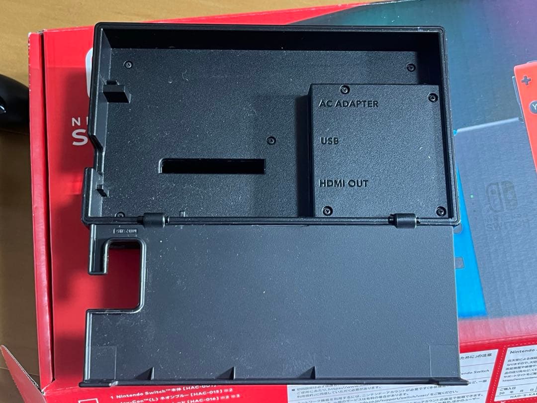 Nintendo Switch 本体 青/赤 Joy-Con付き　ジャンク品