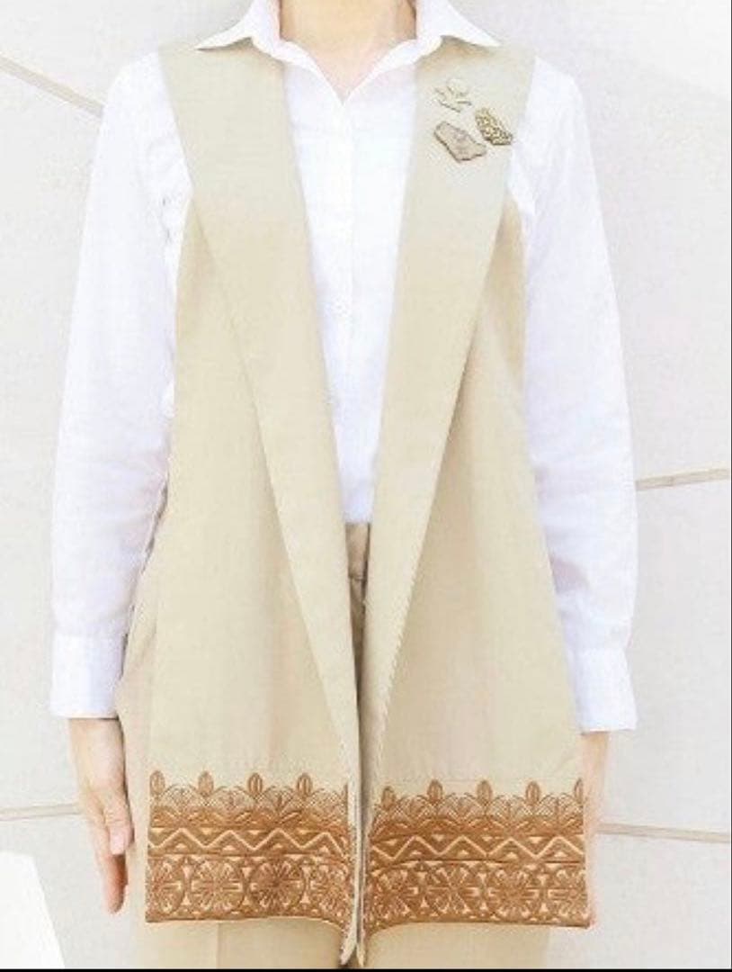 燐*様 【最終値下げ】大阪万博　サウジアラビア館　アロマキャンドルセットと制服の