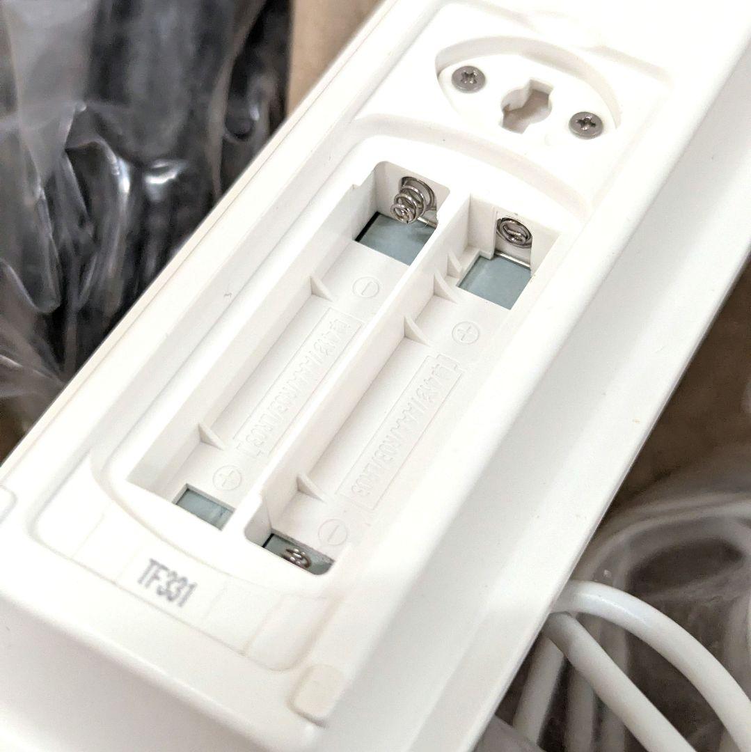 【未使用品】パナソニック 15V型 プライベートビエラ UN-15E5-W