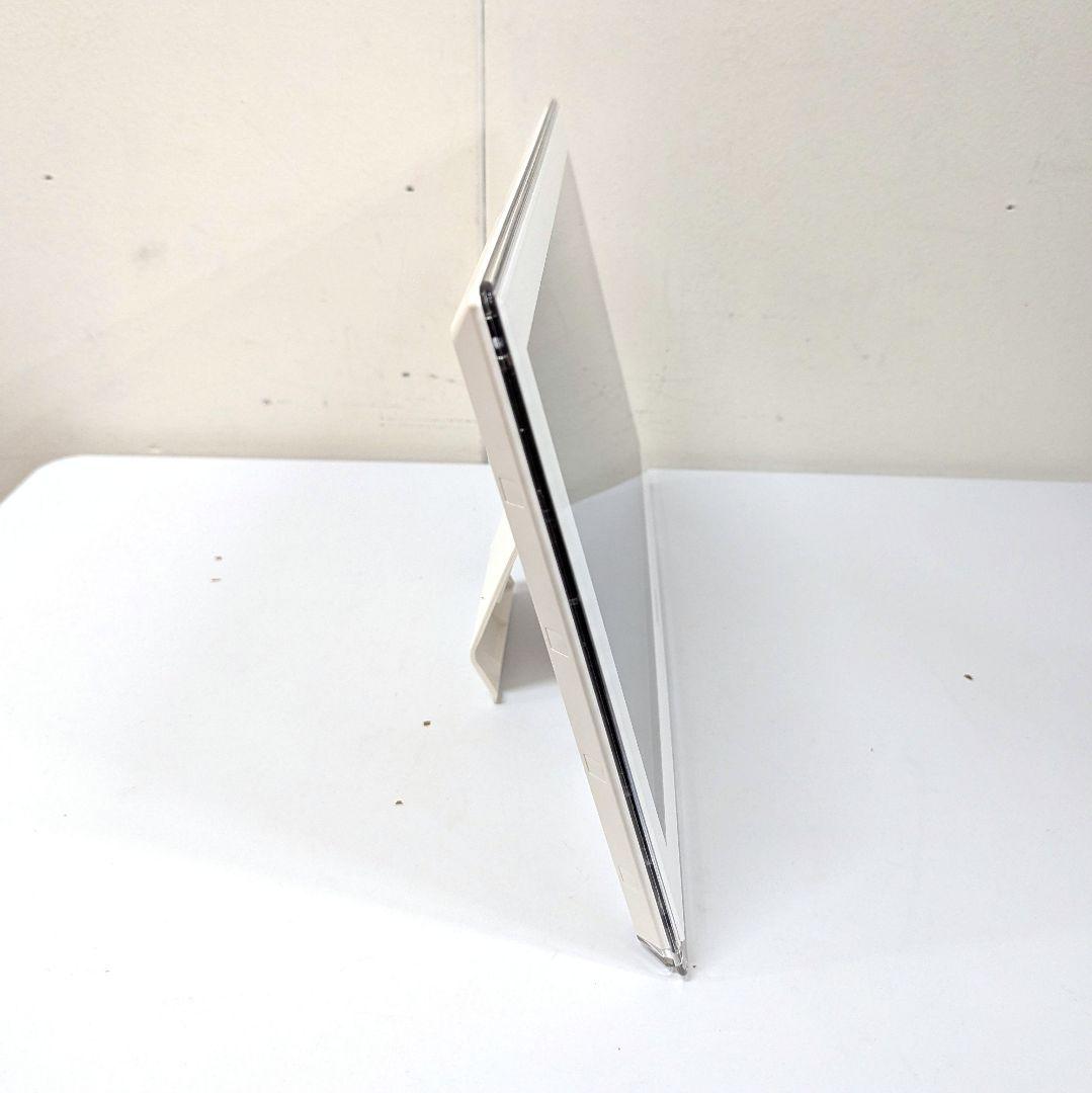 【未使用品】パナソニック 15V型 プライベートビエラ UN-15E5-W