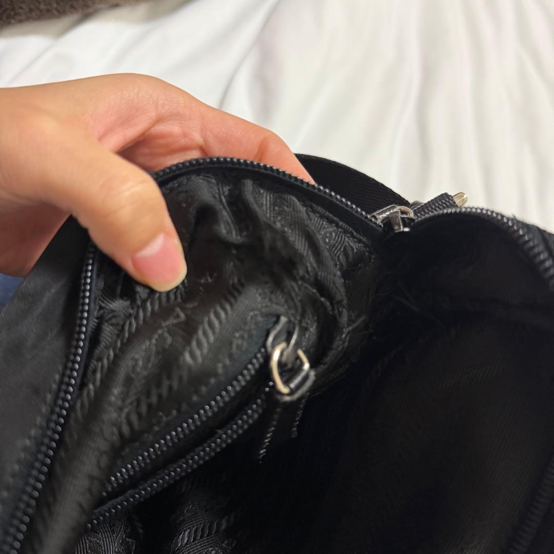 PRADA プラダ サコッシュ ショルダーバッグ 斜めがけ