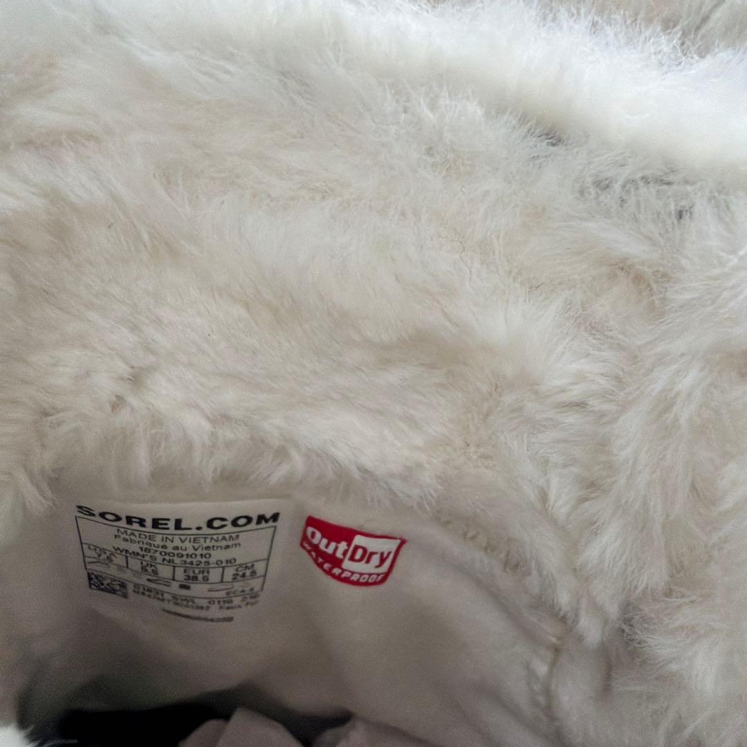 極美品☆SORELティボリIV ショートブーツウォータープルーフ