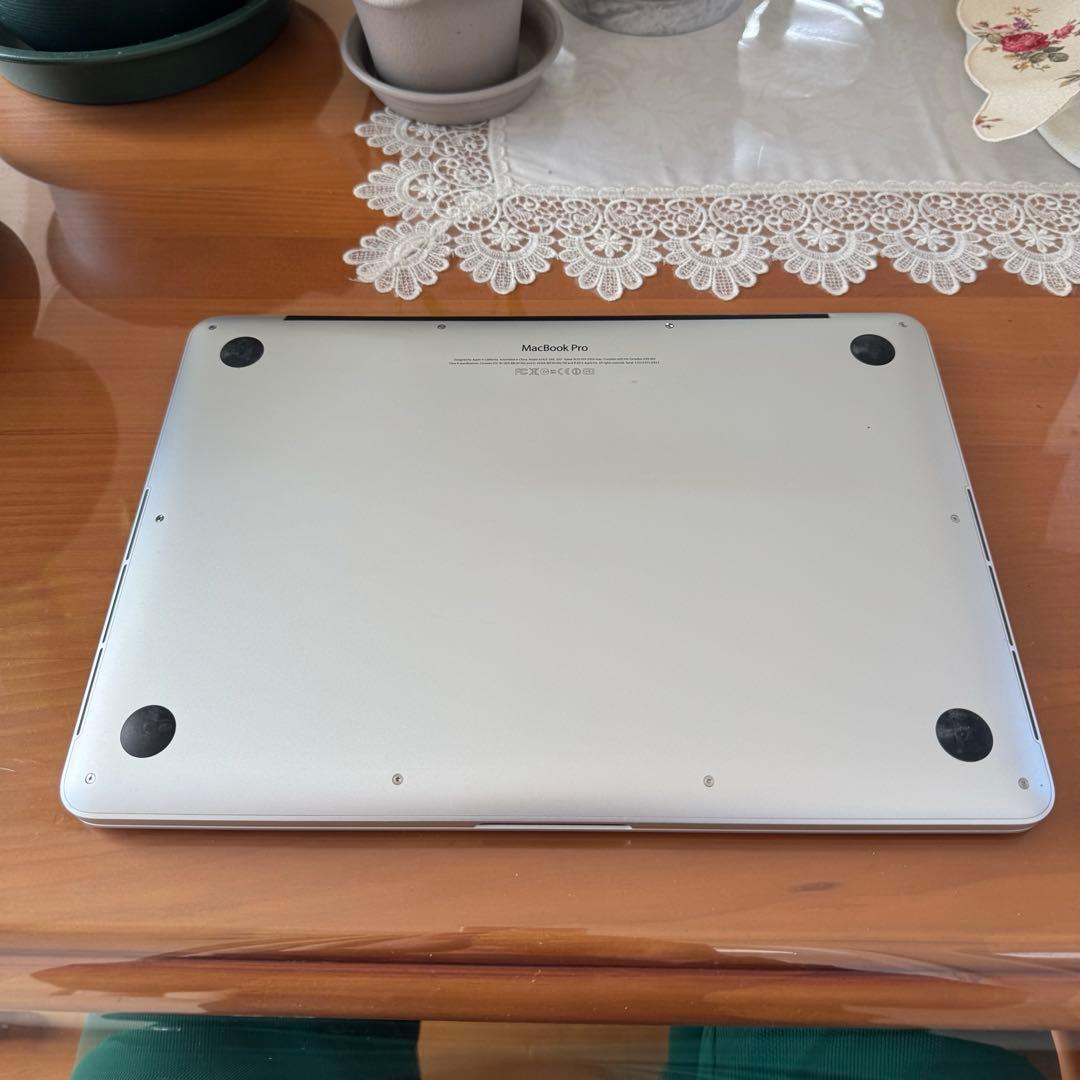 MacBookproシルバー 本体 13インチ