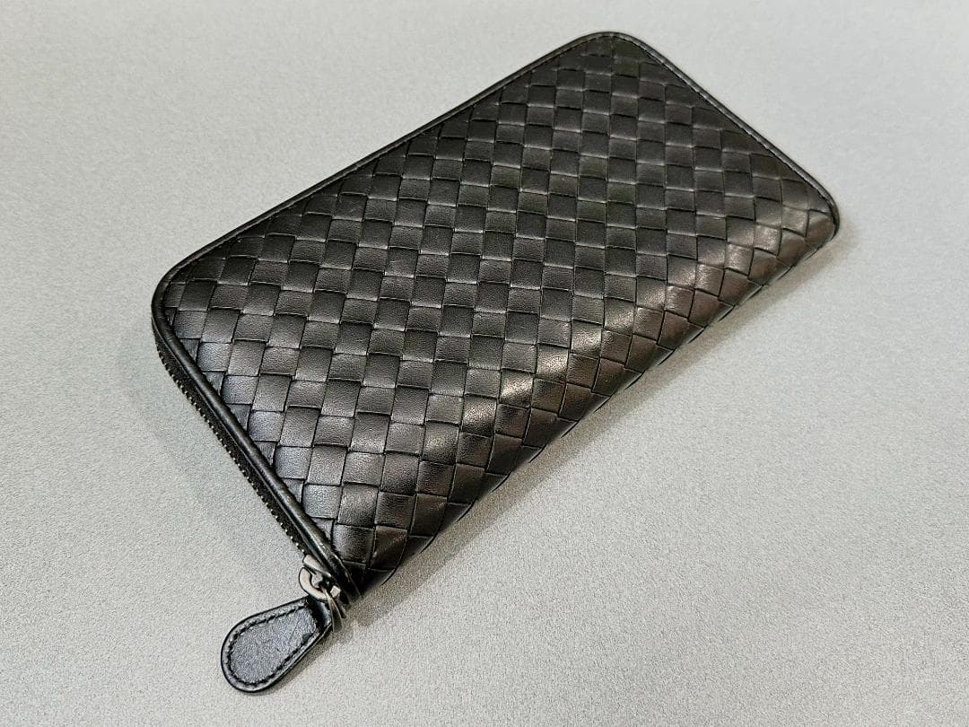 Bottega Veneta ボッテガヴェネタ 長財布 ラウンドジップ ブラック