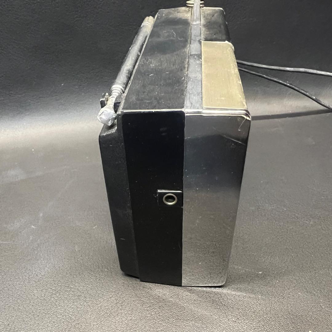 〇Db右1124 レトロ SANYO RP2200 クリスタルチューニングラジオ