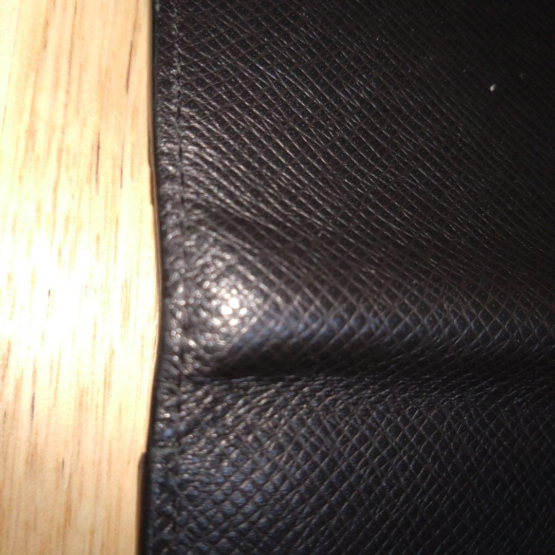 LOUIS VUITTON　ルイ・ヴィトン　タイガ