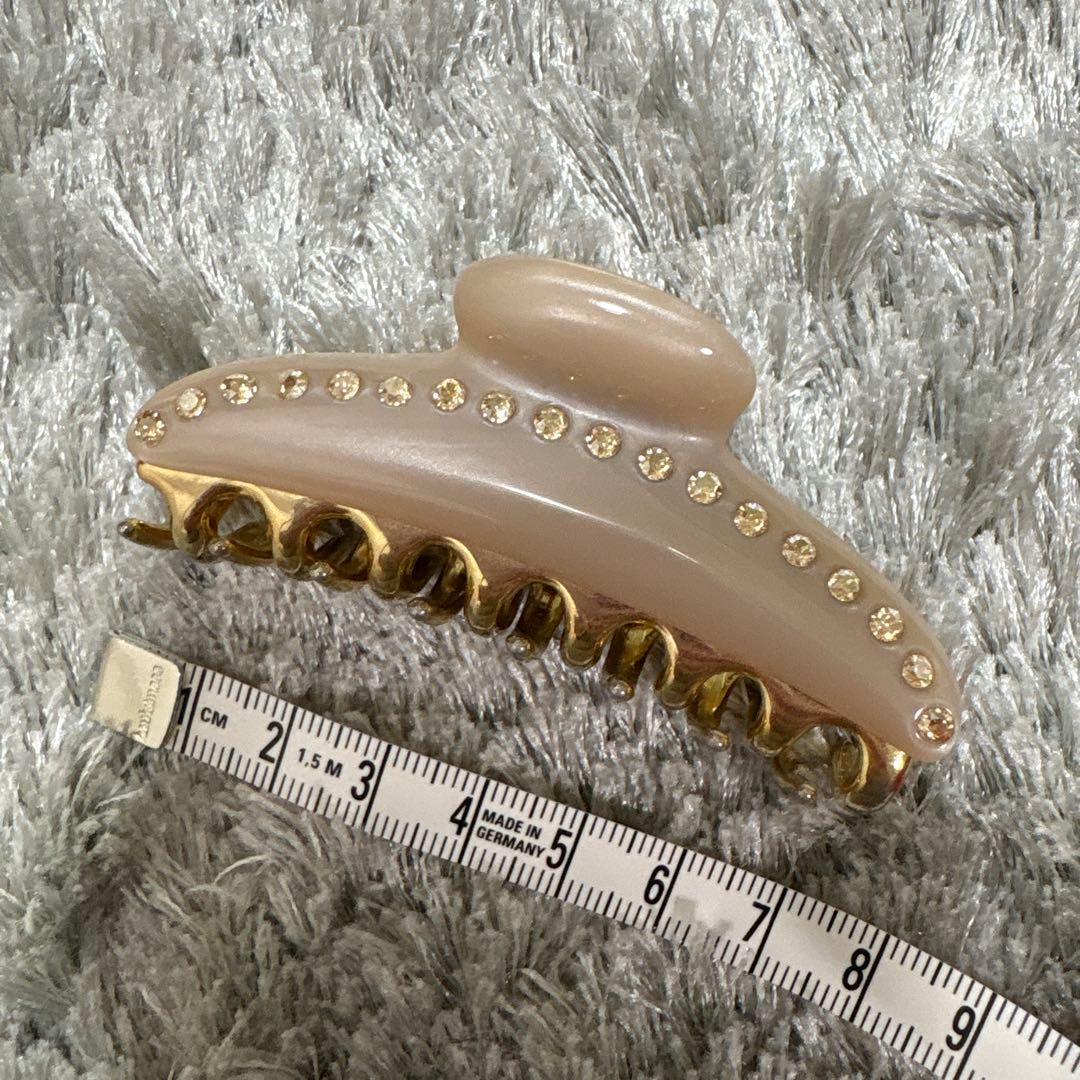 accaのヘアクリップ