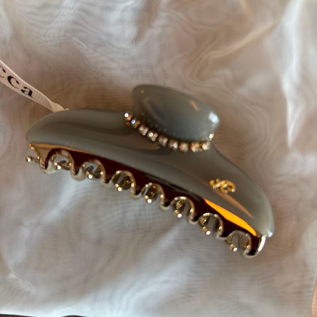 ⭐︎a c c a⭐︎ アッカ　ヘアクリップ