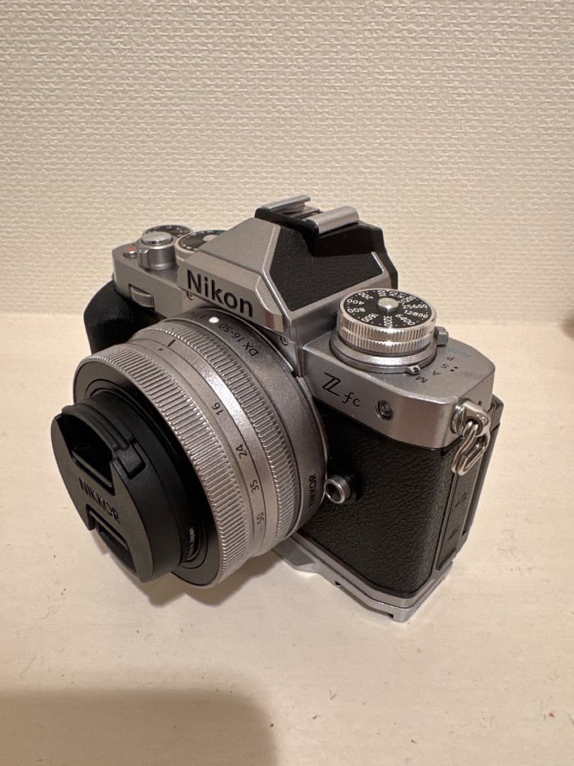 【桜】Nikon zfc 16-50 VR レンズ、予備バッテリー