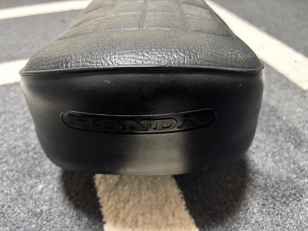 HONDA 4Lモンキー 純正　当時物　シート