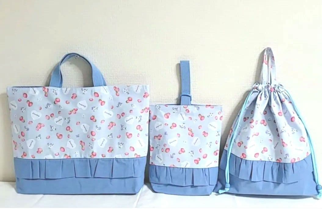 ハニーベア－様☆専用追加あり66.入園入学セット　女の子　イチゴ　水色