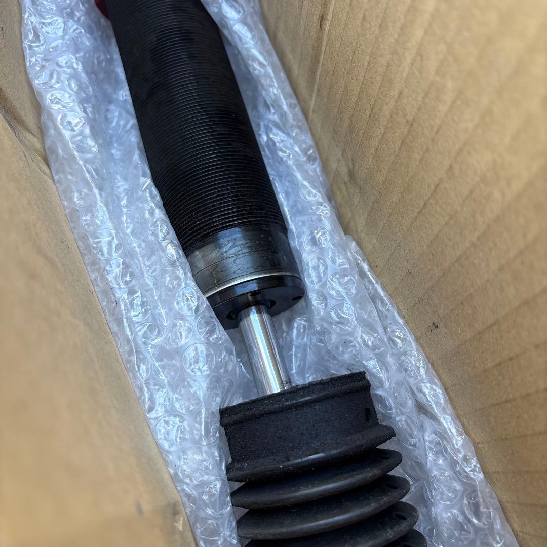 ZC33S ブリッツ車高調 MAQs APITスプリング付