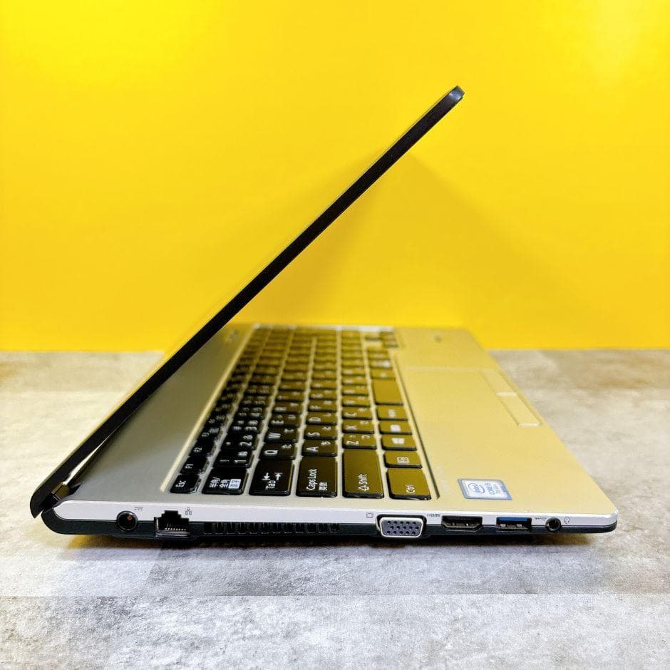 小型軽量❣ｉ5＆SSDで快適✨カメラ付 フルHD 薄型ノートパソコン Win11