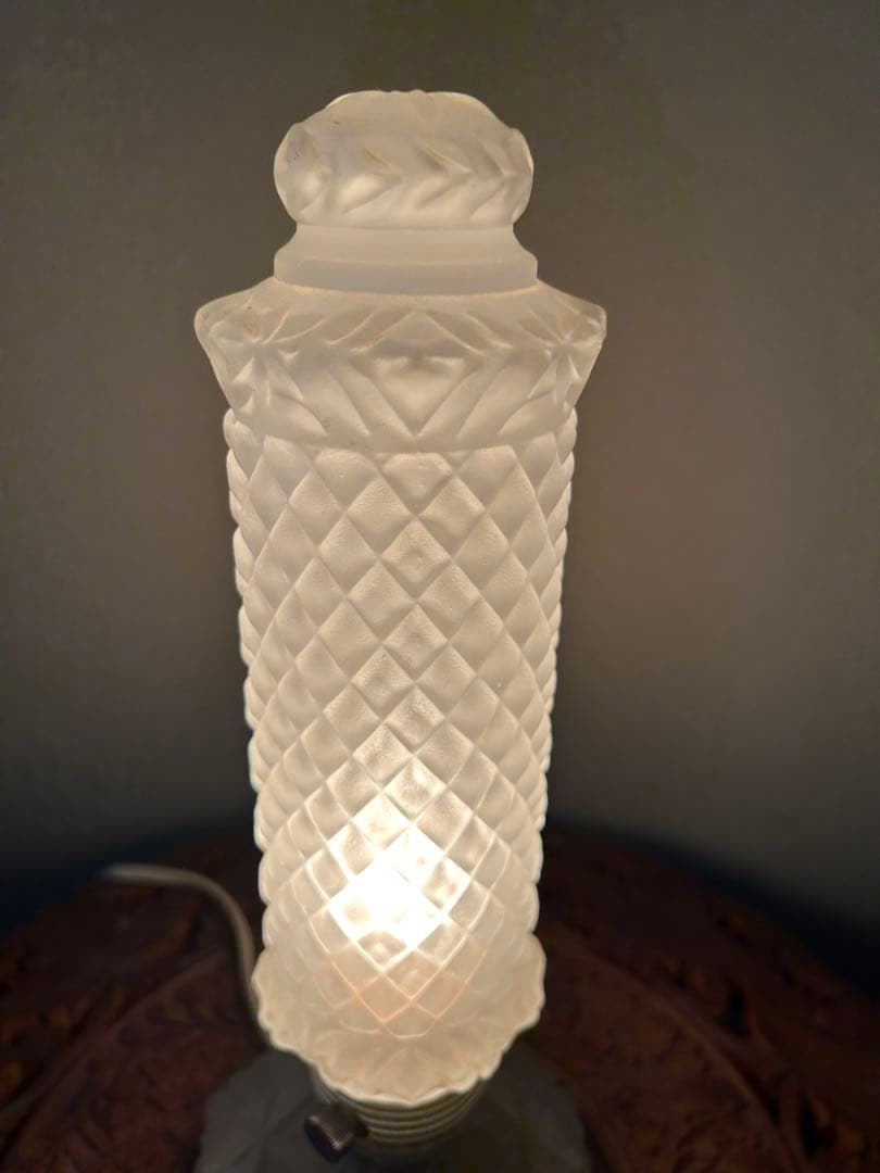 アンティーク　アールデコ調 カットガラステーブルランプ