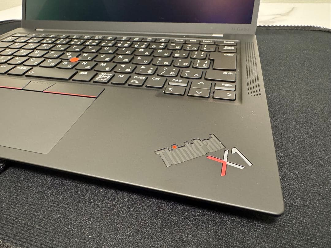 【超美品】Thinkpad X1 Gen11 i7/32G/1T OLE