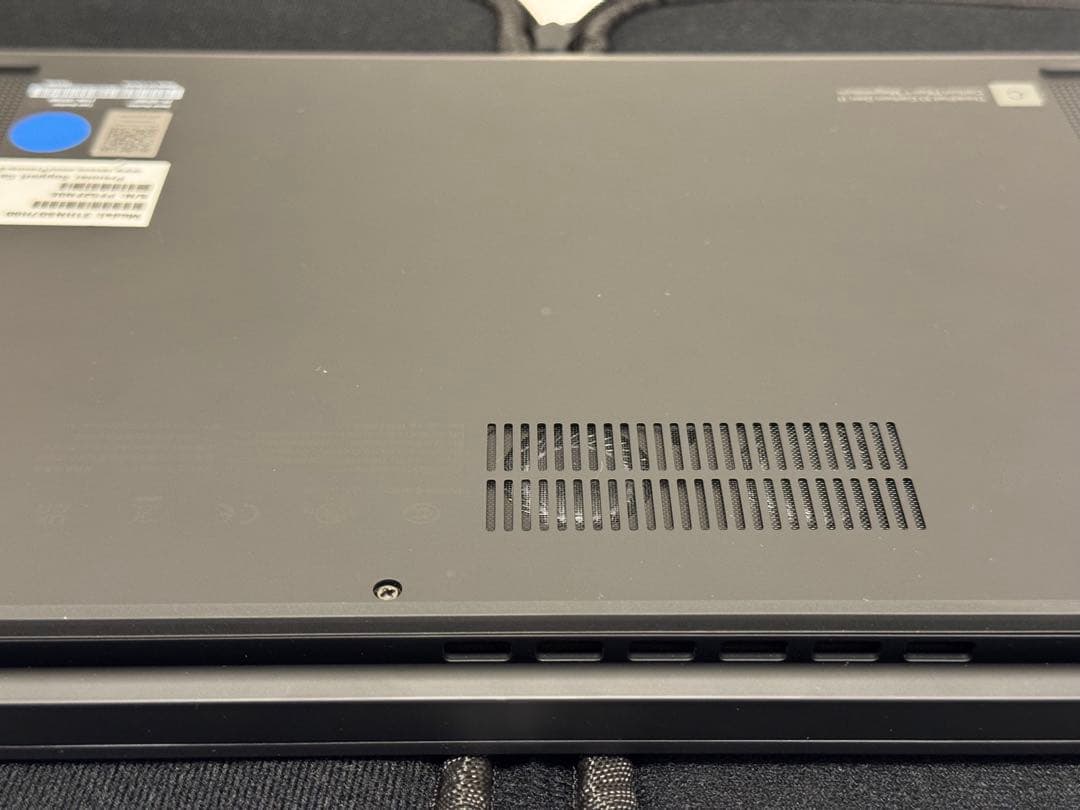 【超美品】Thinkpad X1 Gen11 i7/32G/1T OLE