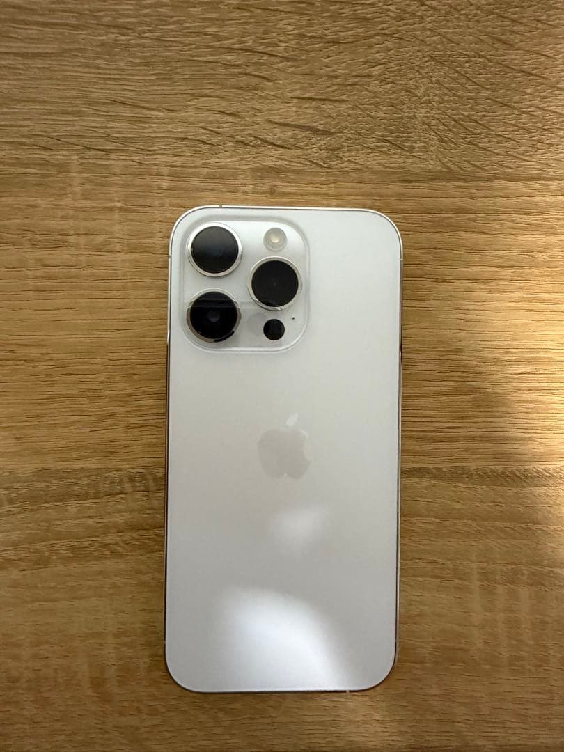 iPhone 14 Pro シルバー 本体