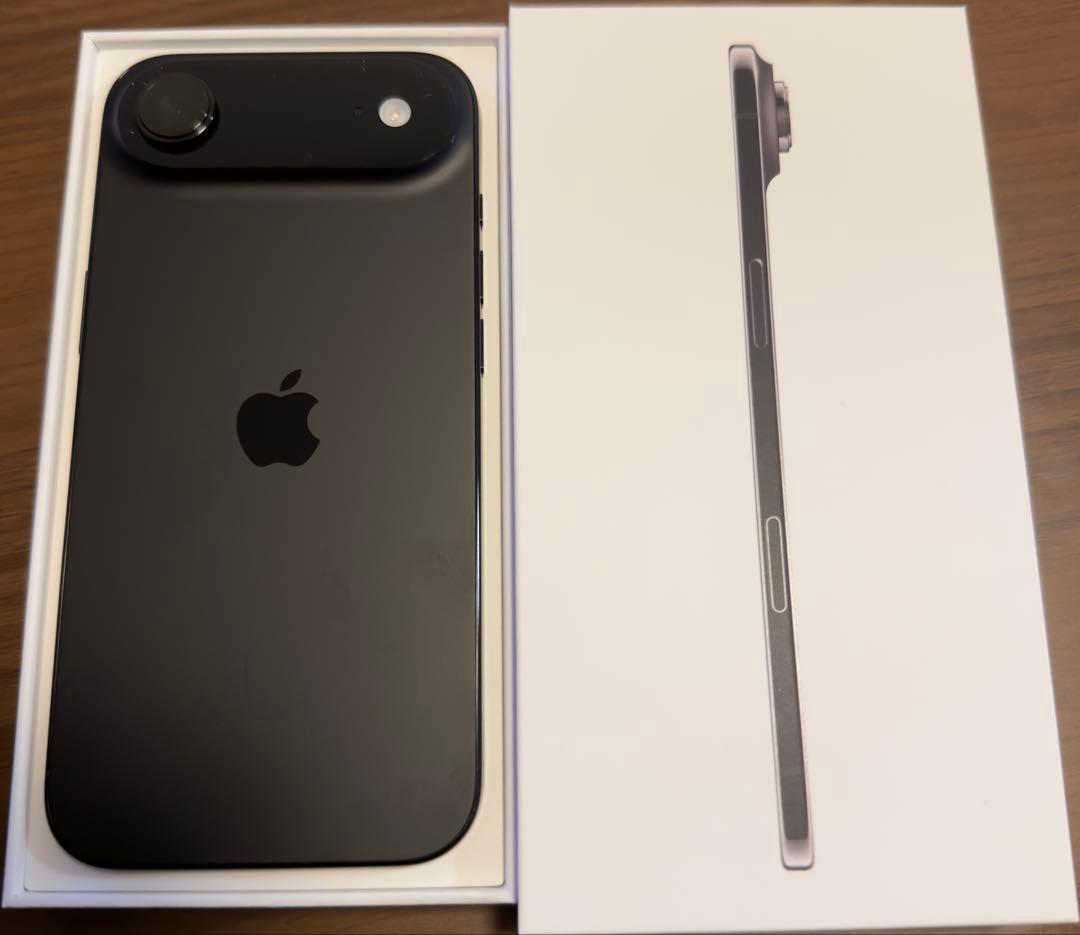 iPhone Air ブラック256GB