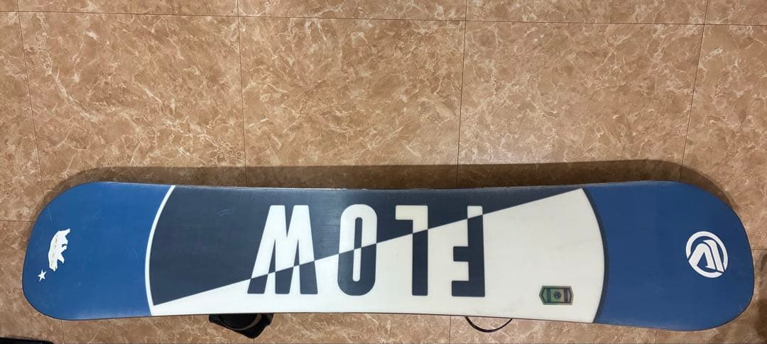 FLOW スノーボード　ビンディングヘルメットスノーボードカバー　ワックスセット