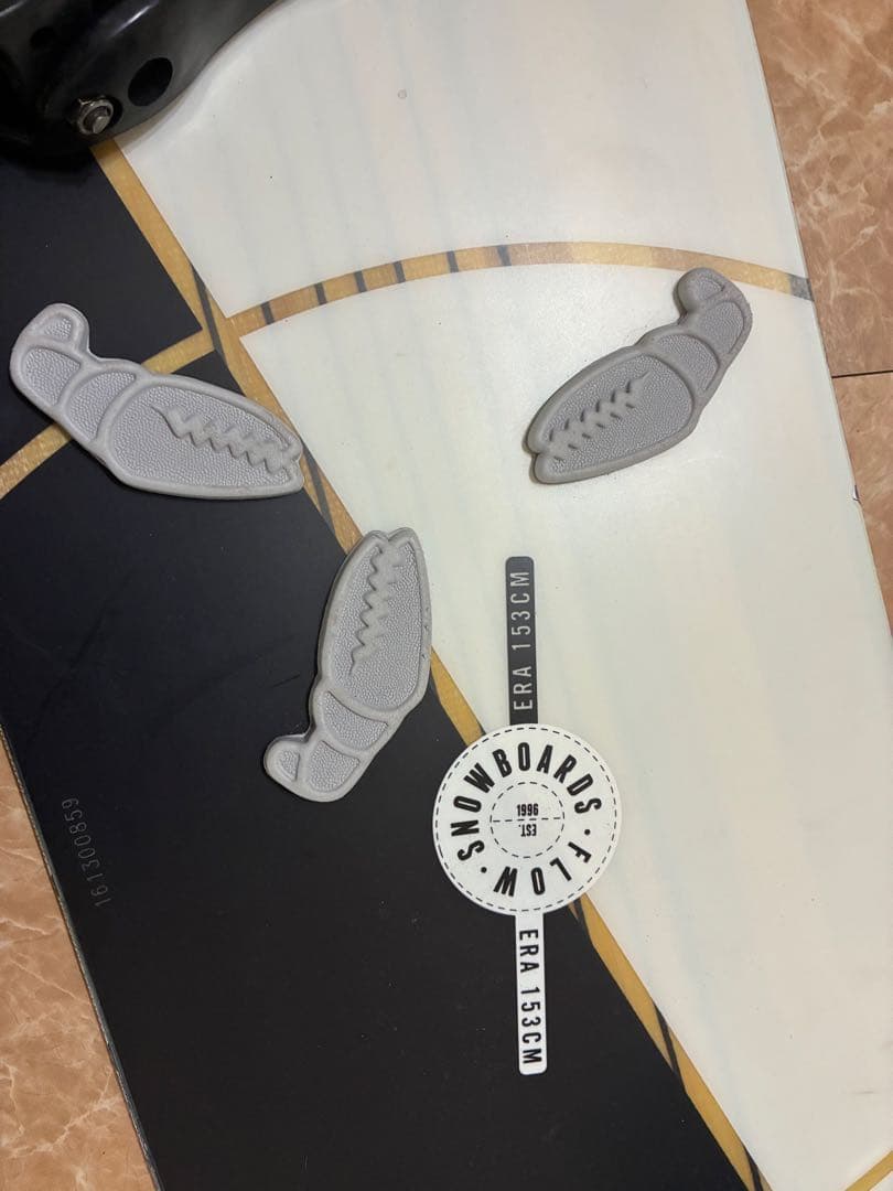 FLOW スノーボード　ビンディングヘルメットスノーボードカバー　ワックスセット