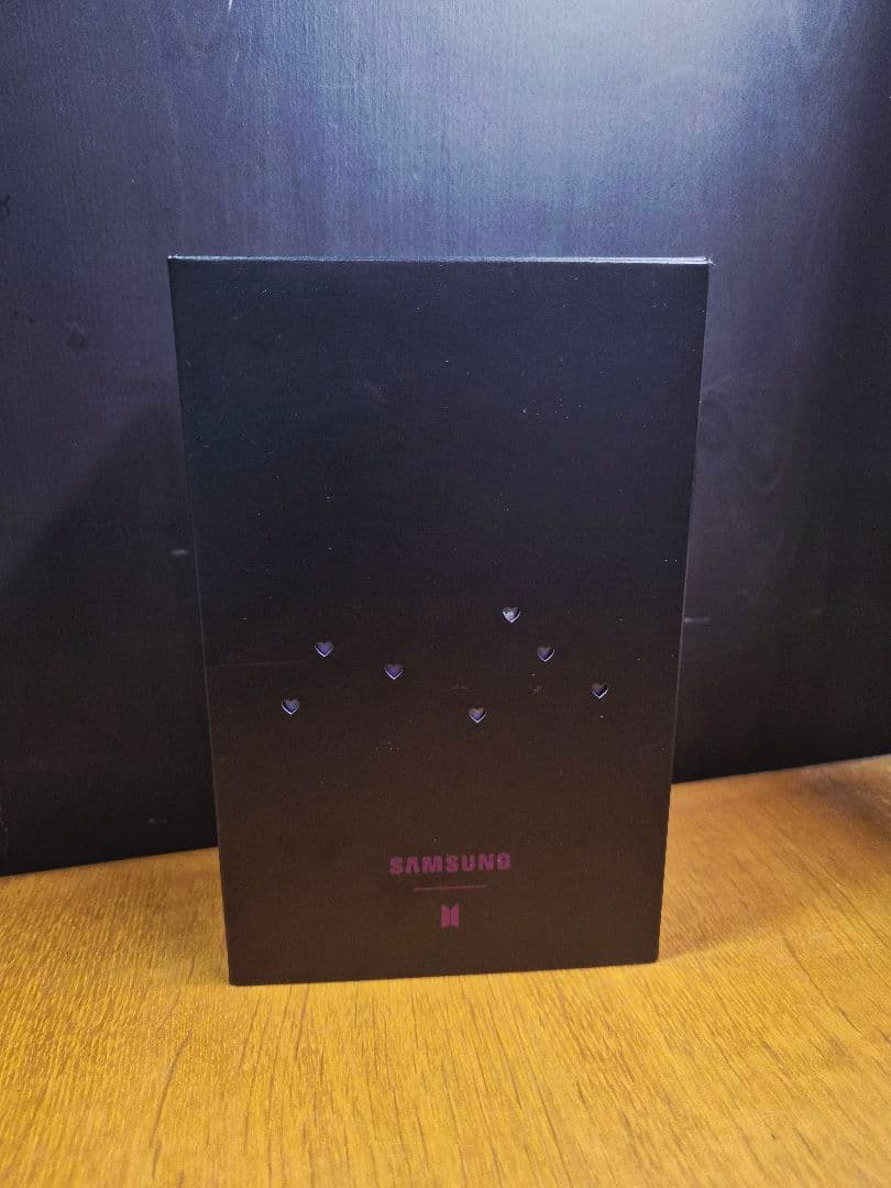 Samsung Galaxy Buds+ BTS コラボ カード付き