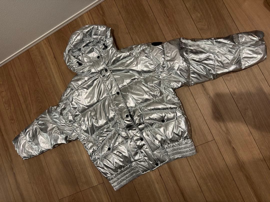 GOLD'S GYM専用新品　GAP ヘビーウェイトフード付きショートダウン