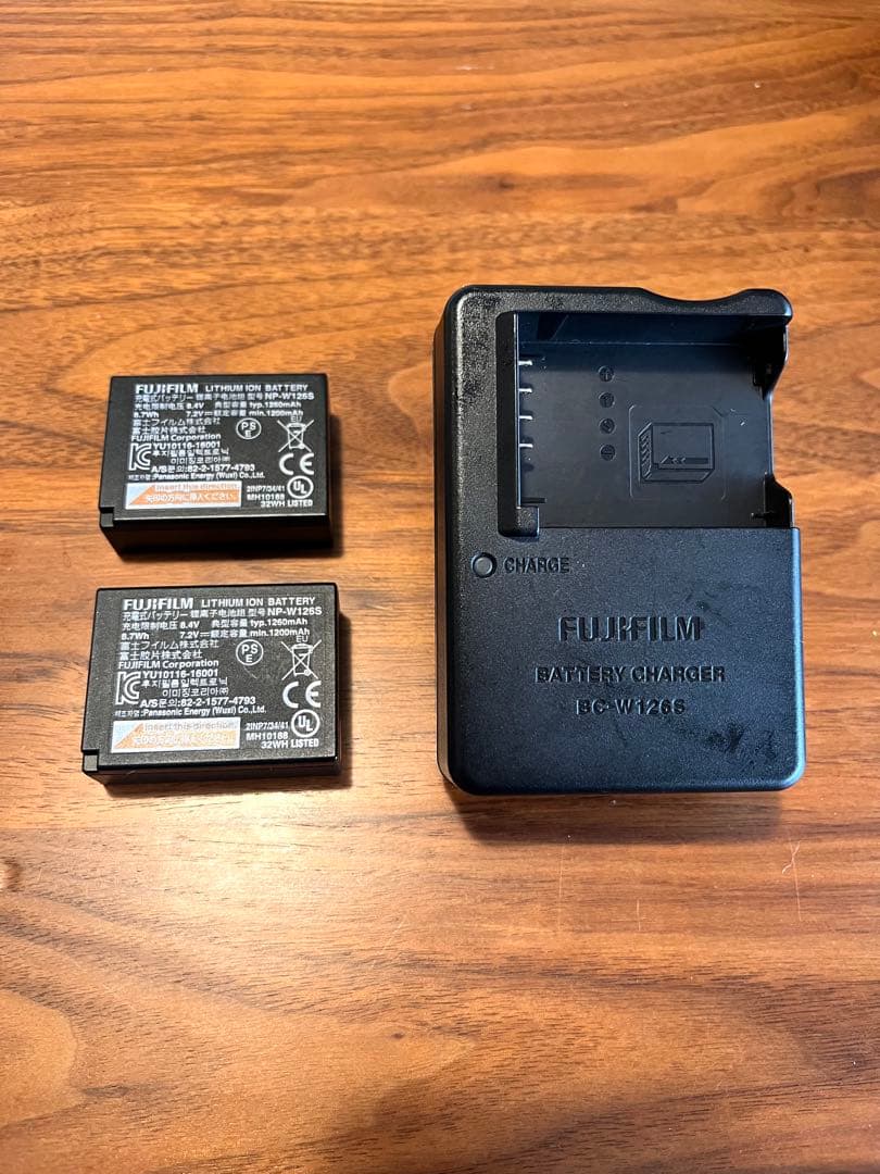 FUJIFILM フジフイルム X-T3 ボディ シルバー