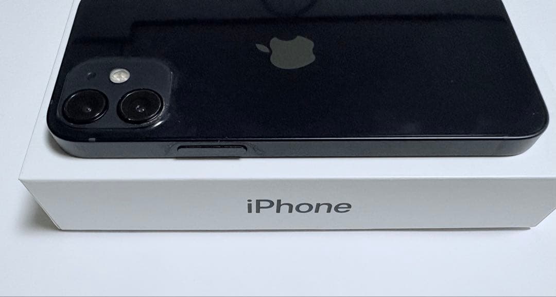 iPhone 12 mini 128GB ブラック 本体