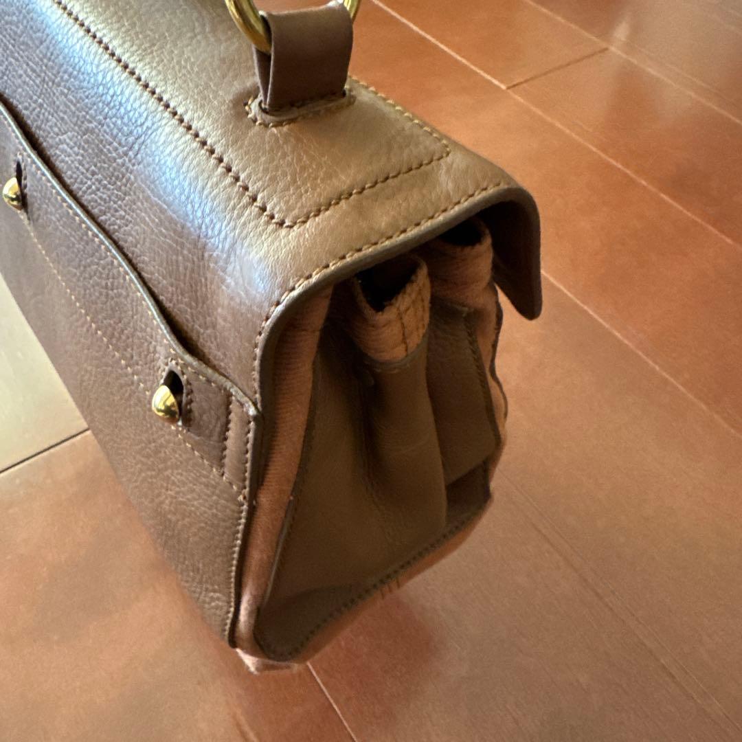 イヴサンローラン ミューズトゥ