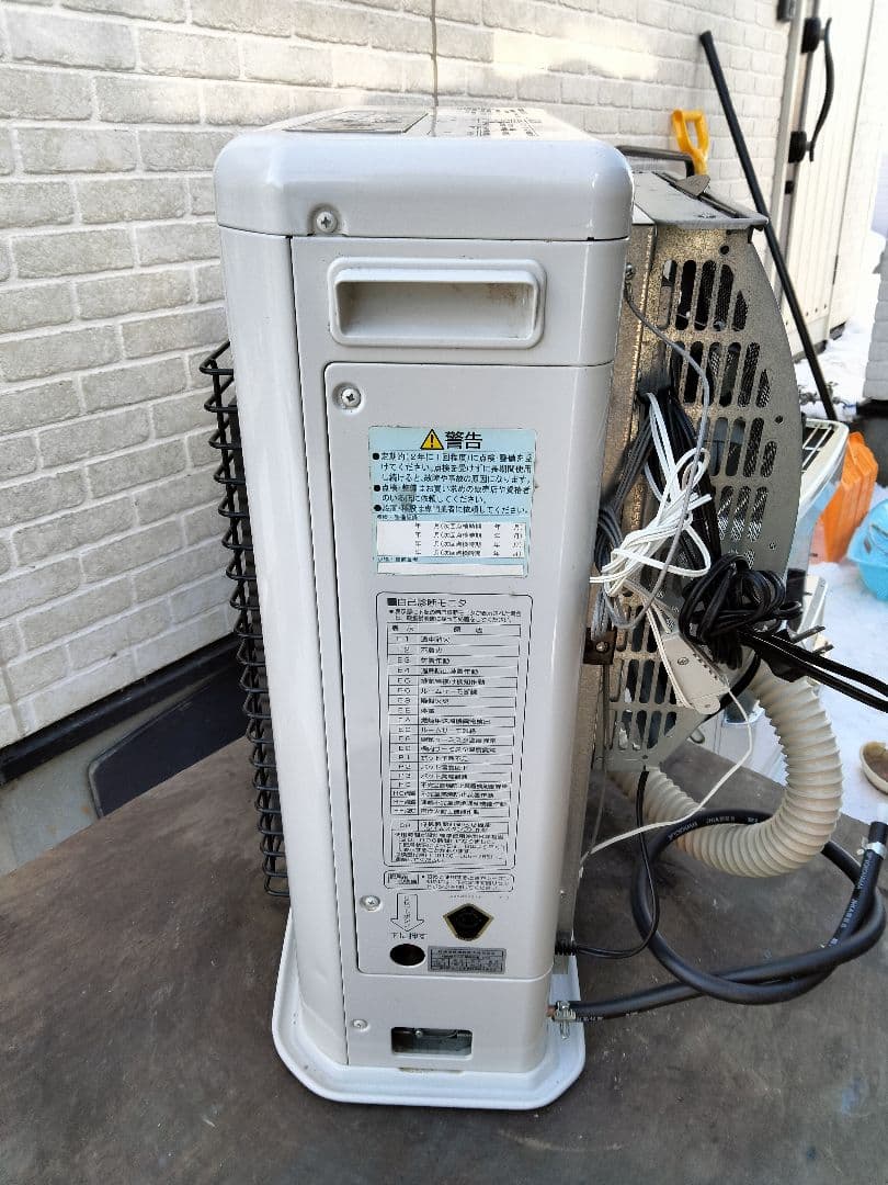 コロナFF石油ストーブスペースネオミニ！品番「BF‐56SGE」2017年式中古