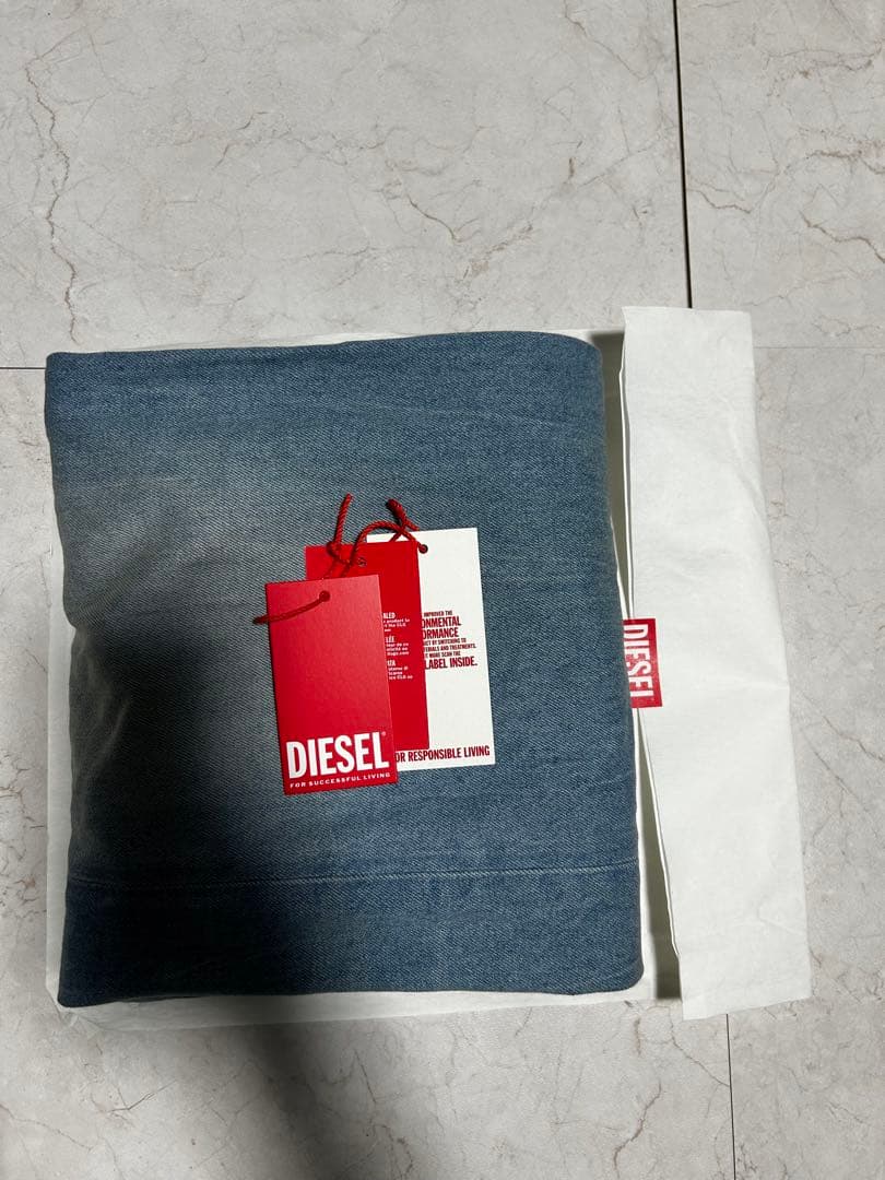 パンツ Diesel D-rise Relaxed Jeans W26