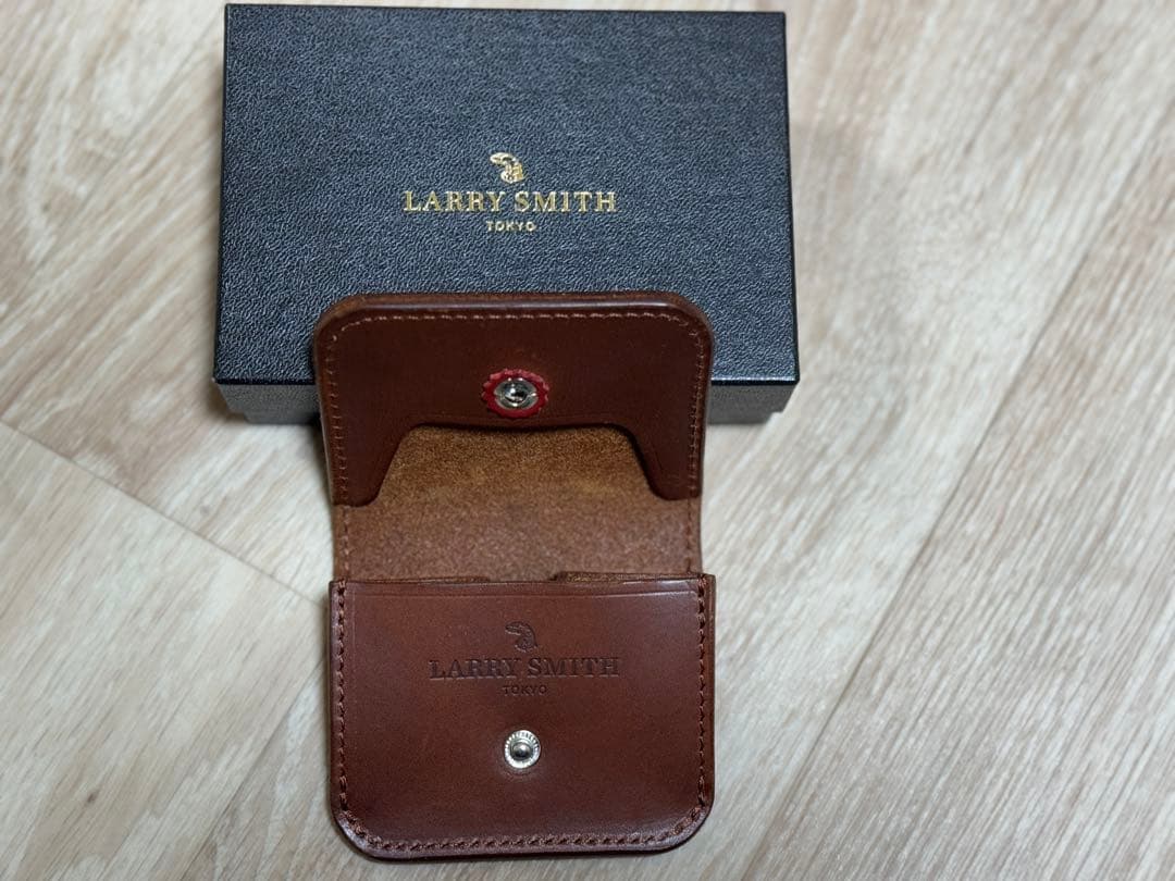 ラリースミス　ケース