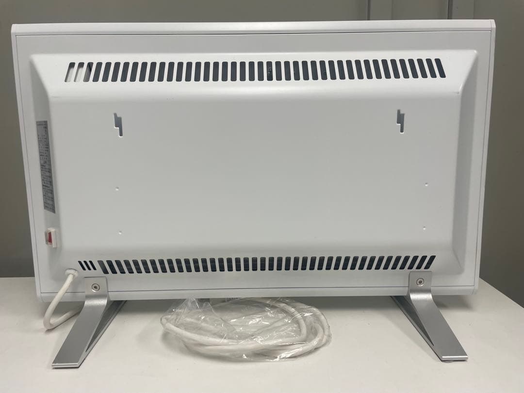 Electrolux Quickheat 700 パネルヒーター　2020年製