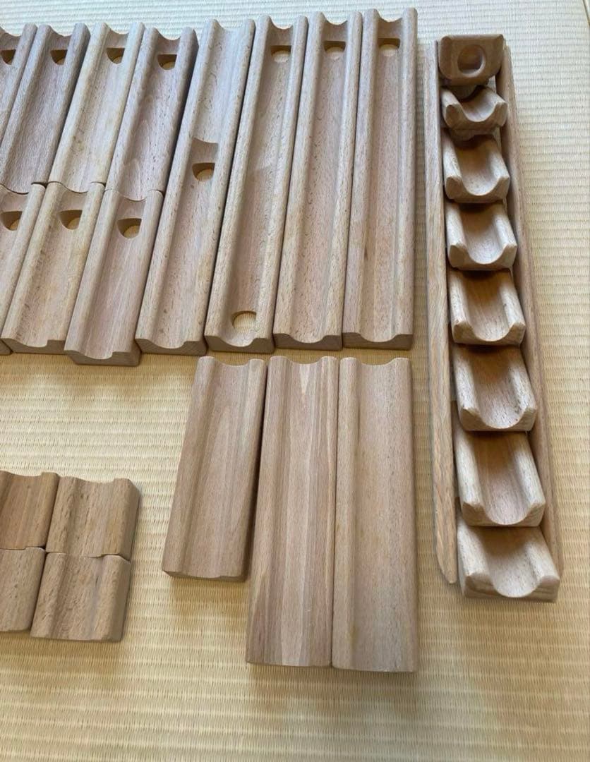 Scalino スカリーノ３　知育玩具　玉転がし　滝　ビー玉