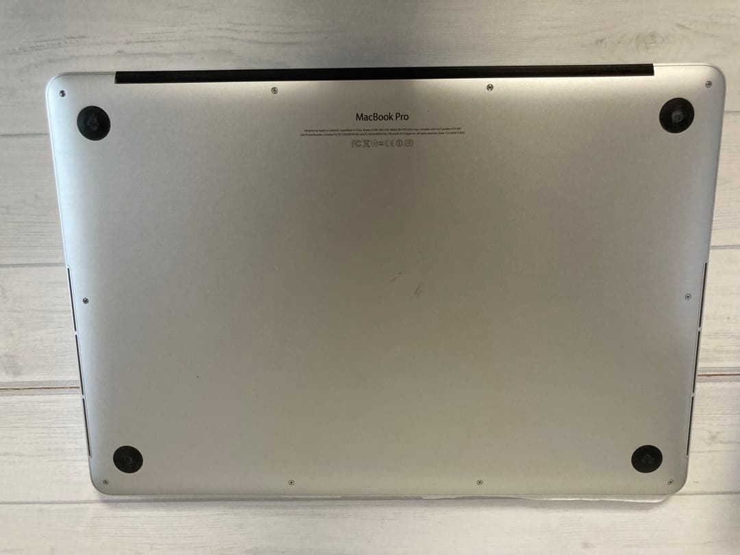 MacBook本体 MacBook Pro Retina i7 RAM8GB SSD251GB