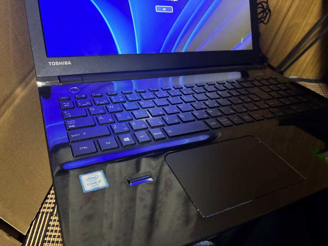 東芝 dynabook T75 Core i7