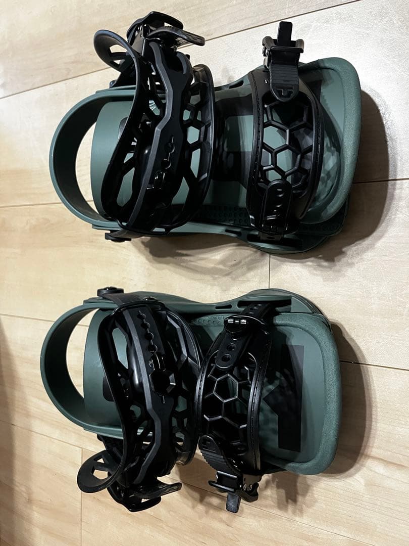 超美品UNION フォース　スノーボードビンディング Sサイズ