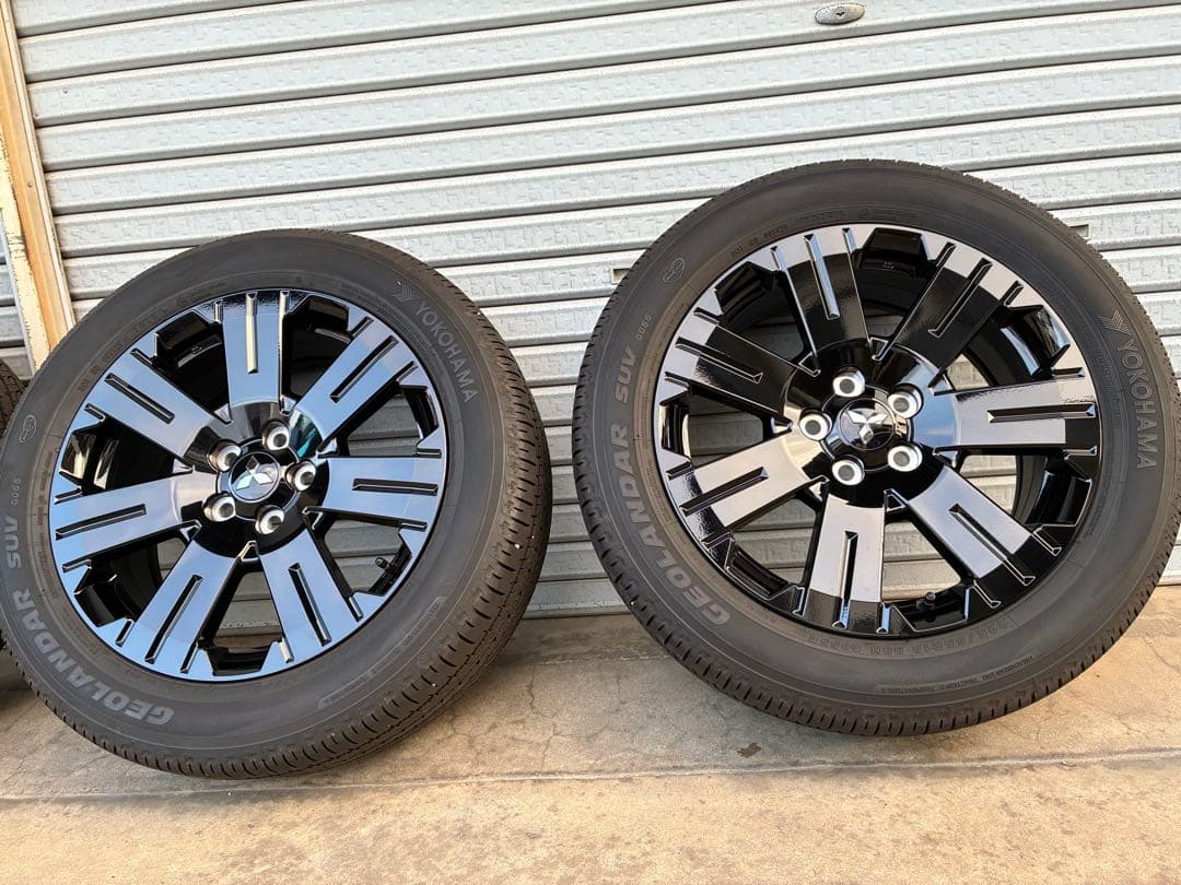 デリカD:5 シャモニー タイヤホイール4本セット 新車外し